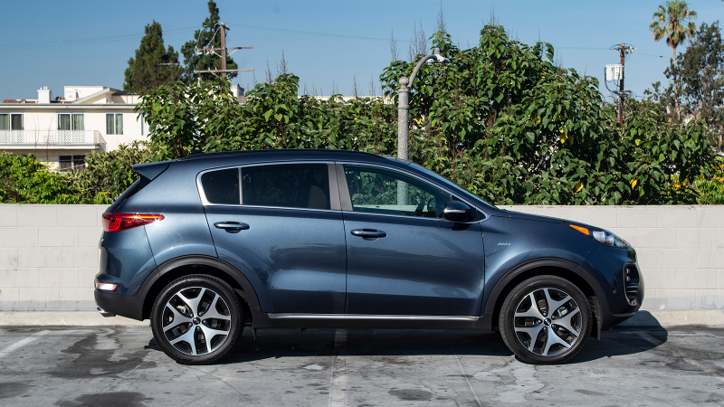 Illustration for article titled The 2018 Kia Sportage SX Is a Great Daily Driver, But Gas Mileage Leaves a Lot to Be Desired